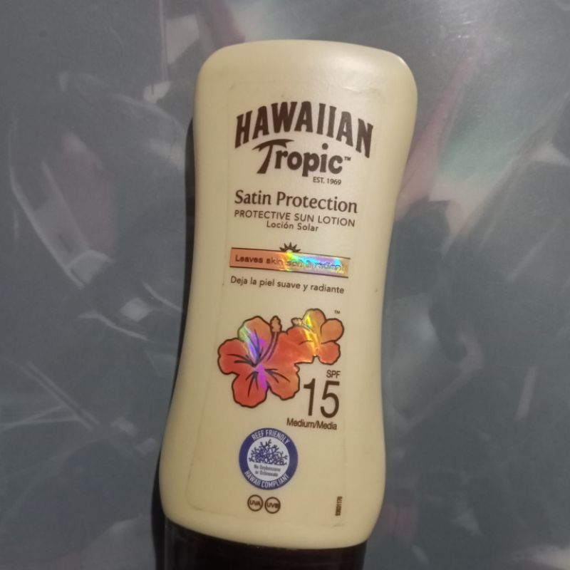โลชั่นกันแดด กันแดดได้ อาบแดดดี Hawaiian tropic silk Hydration SPF 15 Sunscreen After sun Lotion บำร