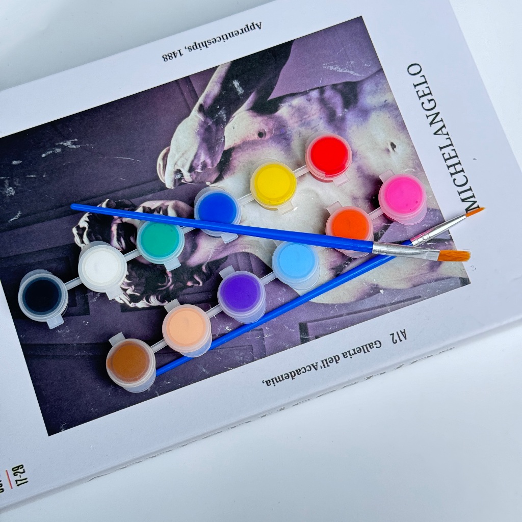 ชุดสีอะคริลิค 12 สี พร้อมพู่กัน สำหรับระบายสีจานปูนปลาสเตอร์ ครบชุด
