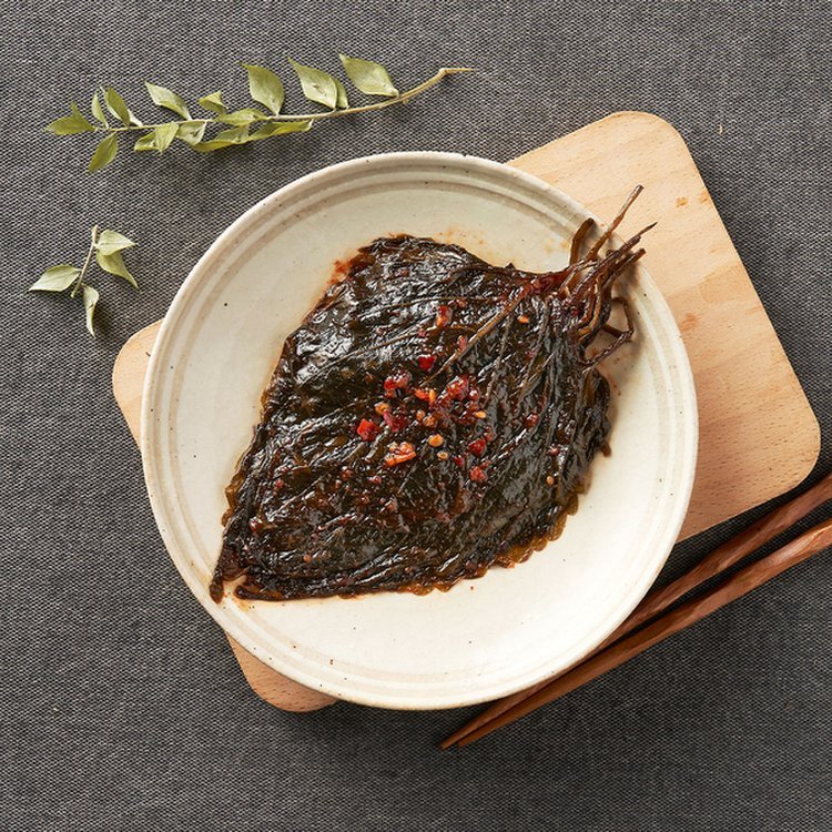 พร้อมส่ง 양념깻잎 เครื่องเคียง ใบงาปรุงรสเผ็ด Pickled Sesame Leaves in Spicy Sauce