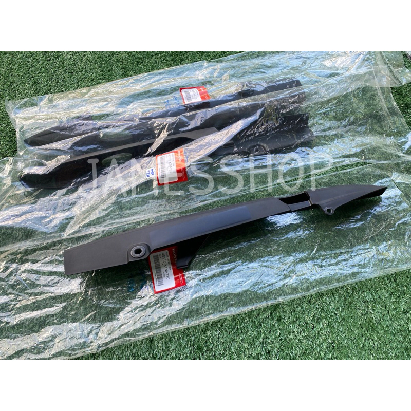 🔻เเท้เบิกศูนย์🔻บังโซ่ลอย Wave125เก่า เเท้Honda ตรงรุ่น125Rดิสหลัง,125X,Rตัวบังโซ่ซีก หากจะใส่รุ่นอื่นสามารถเจาะใส่ได้เลย