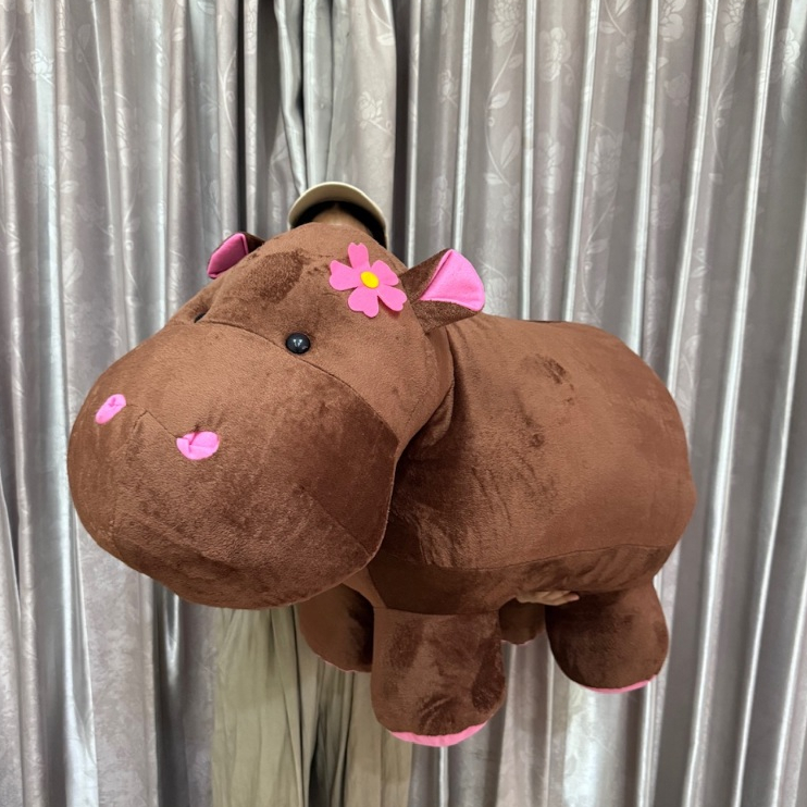 ตุ๊กตาหมูเด้ง ฮิปโป มี 2 ขนาด มีหลายสีให้เลือก ขนนุ่ม ขนเงา