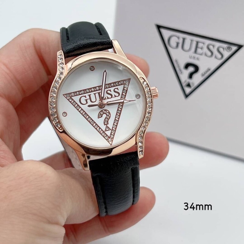 นาฬิกาแฟชั่นสายหนัง GUESS