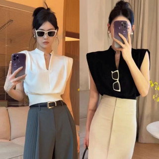 พร้อมส่ง   เสื้อผ้าฮานารี่ทรงครอปคอวีแขนล้ำ A5280