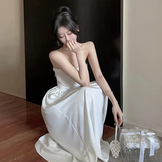 ชุดเดรสยาวทรงสุ่ม เสื้อเกาะอก เอวสูงแบบยางยืด ต่อกระโปรงทรงสุ่มปล่อย มีกระเป๋า Dress ผู้หญิง สีดำ #9714