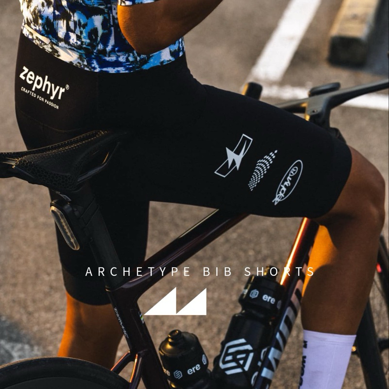 zephyr archetype bib shorts - jet black
