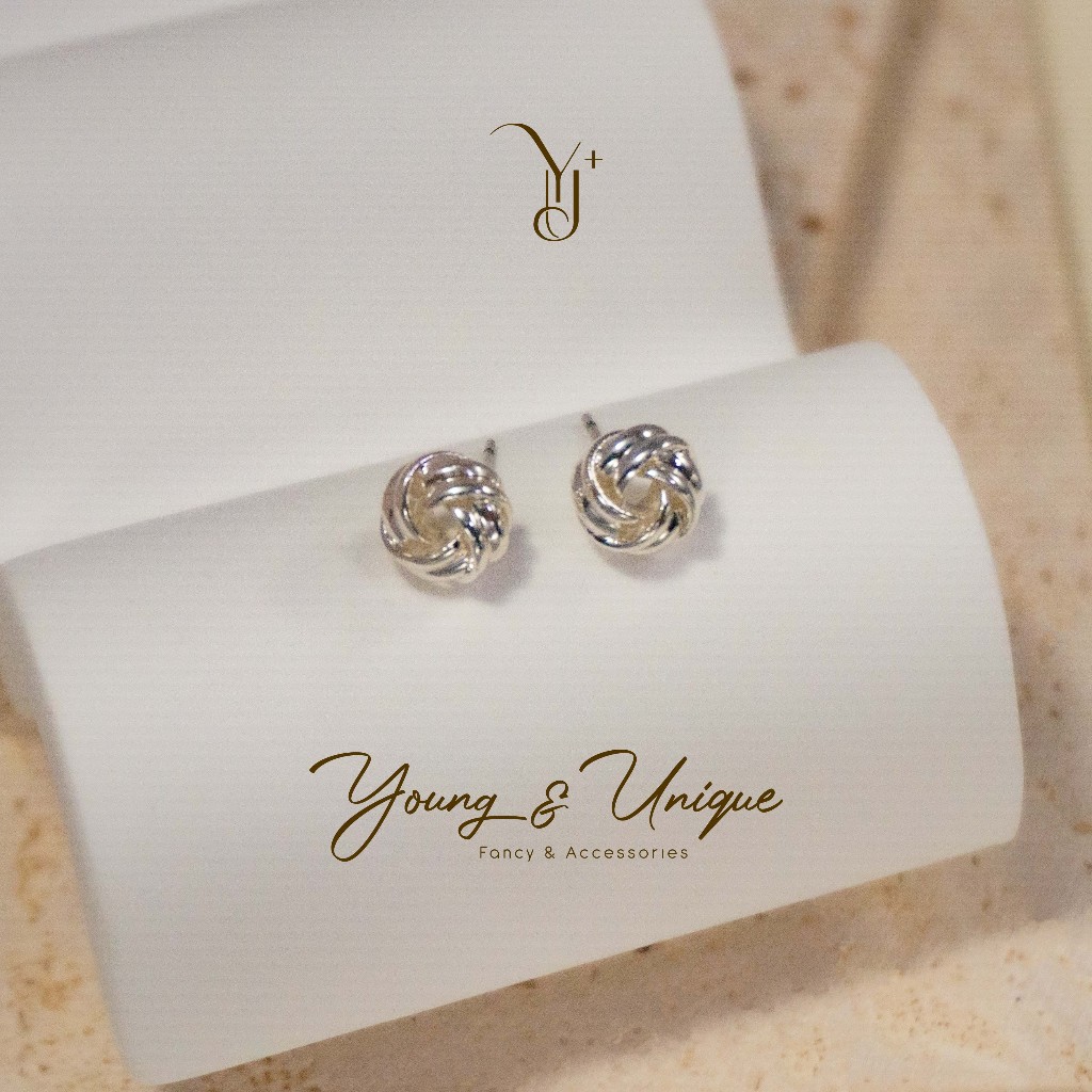 YU+Jewelry ต่างหูที่เข้ากันทุกวัน S925 สำหรับผู้หญิง