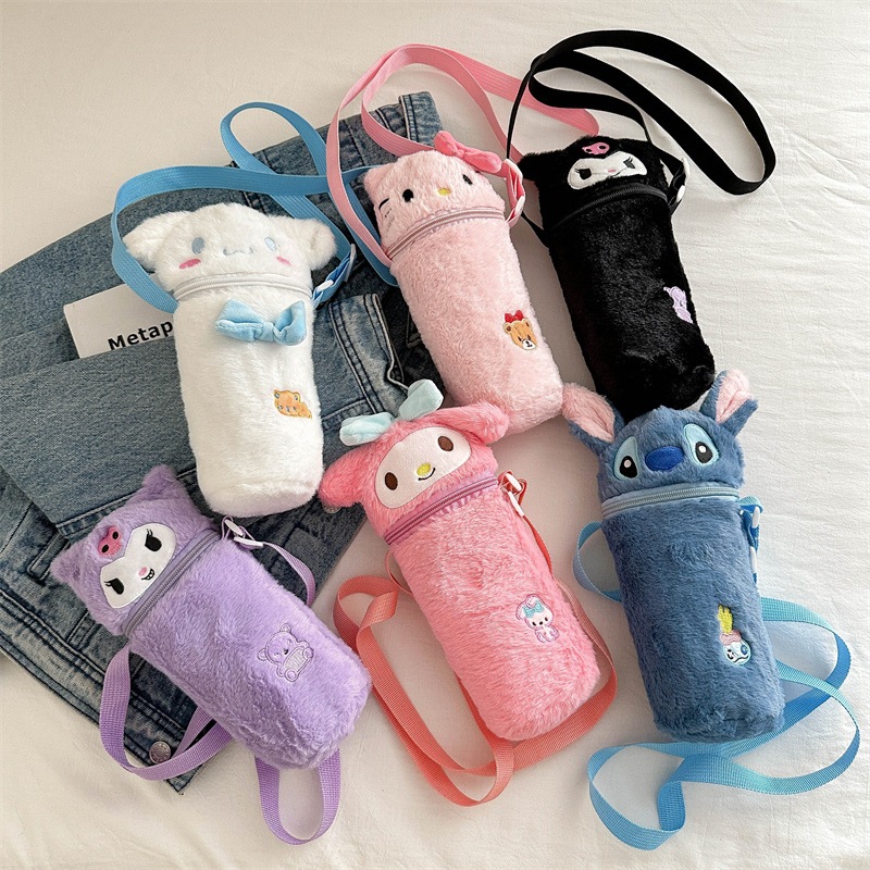 กระเป๋าใส่กระบอกน้ำ Sanrio มี 6 ลาย