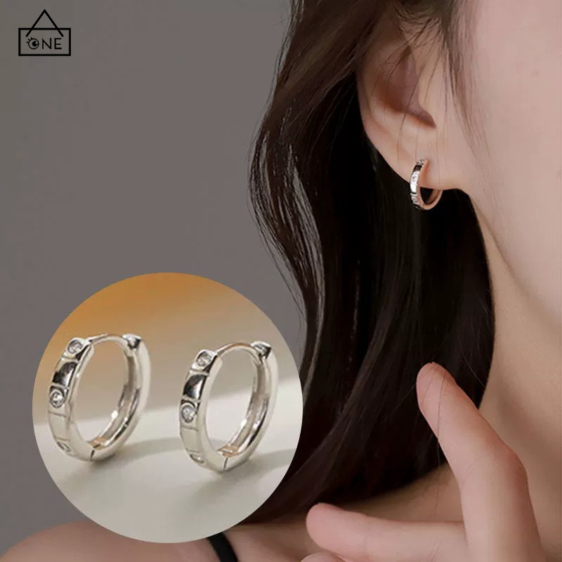 COD❤️ต่างหูทรงกลมเพทายแฟชั่นสไตล์เกาหลีหรูหราระดับไฮเอนด์เครื่องประดับสำหรับผู้หญิงของขวัญ-a.one