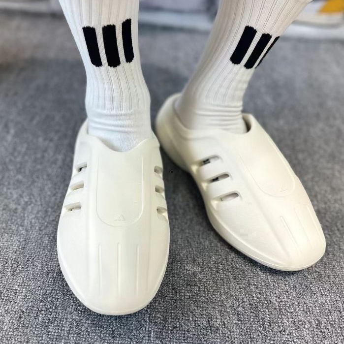 Adidas AdiFom IIInfinity Mules รองเท้าแตะ หัวโต รองเท้าไปทะเล เหมาะกับเดินชายหาด สไตล์คลาสสิก สําหรับผู้ชาย