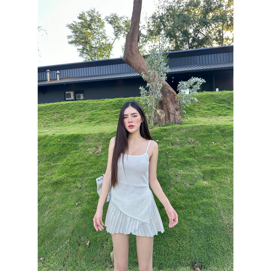 Aurora 🛒พร้อมส่ง🚚เสื้อสายเดี่ยว สีพื้น ไหมพรม สายคล้องไหล่ ผ่าด้านข้างสุดเซ็กซี่ แบบบาง ผ่าข้างมีซับใน ทรงพิเศษ11059 - รูปที่ 5