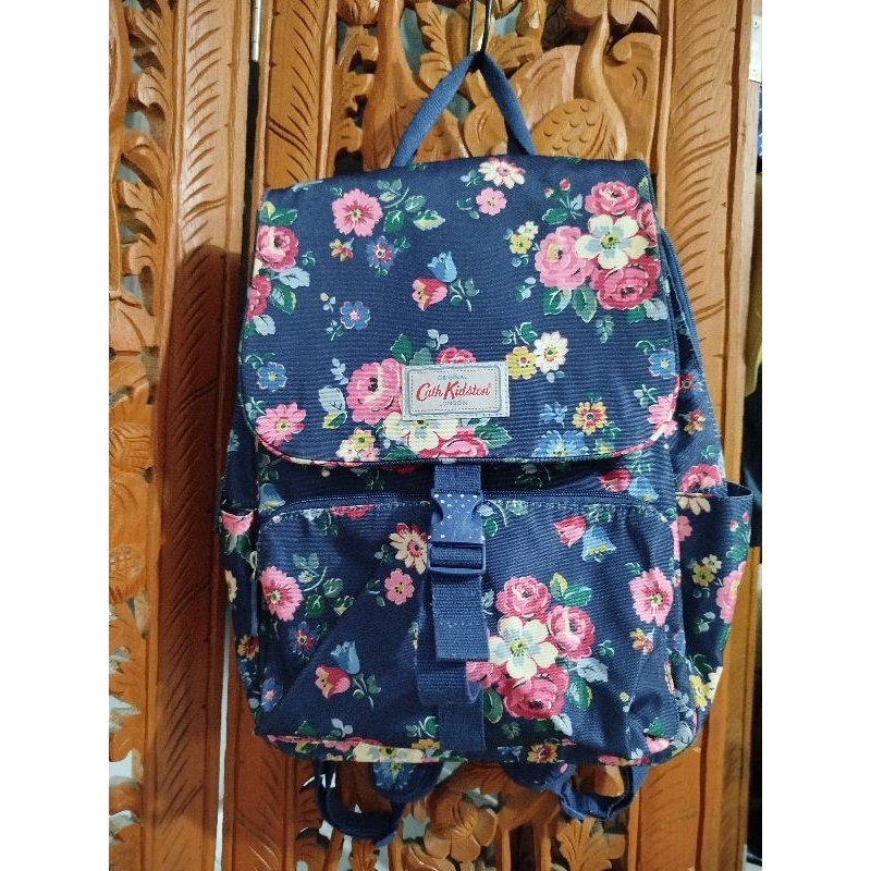 กระเป๋าเป้ Cath Kidston