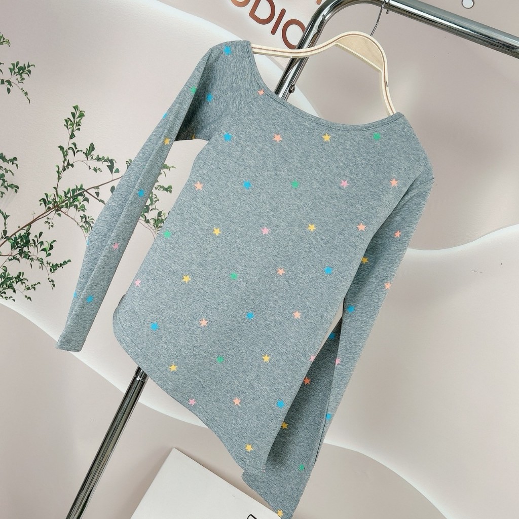 097-098 เสื้อยืดแขนยาว ปาดไหล่ชายเฉียง ผ้าพิมพ์