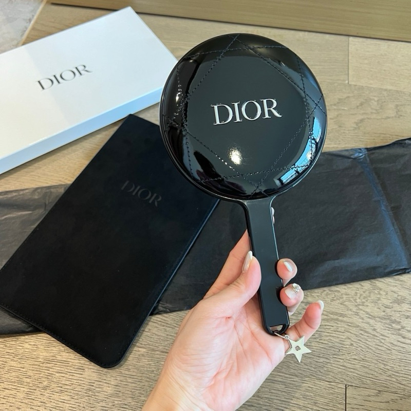 กระจก Dior Hand Vip gift🖤🖤🖤