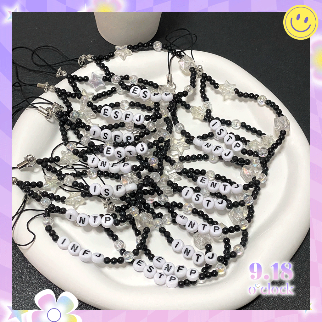 9.18 O'Clock | MBTI Personality Keychain • พวงกุญแจบุคลิกภาพ MBTI