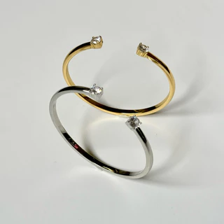 Trophies.co - Gem Bangle 𝑻𝒓𝒐𝒑𝒉𝒊𝒆𝒔.𝒄𝒐 𝒔𝒊𝒈𝒏𝒂𝒕𝒖𝒓𝒆 กำไลข้อมือเพชร