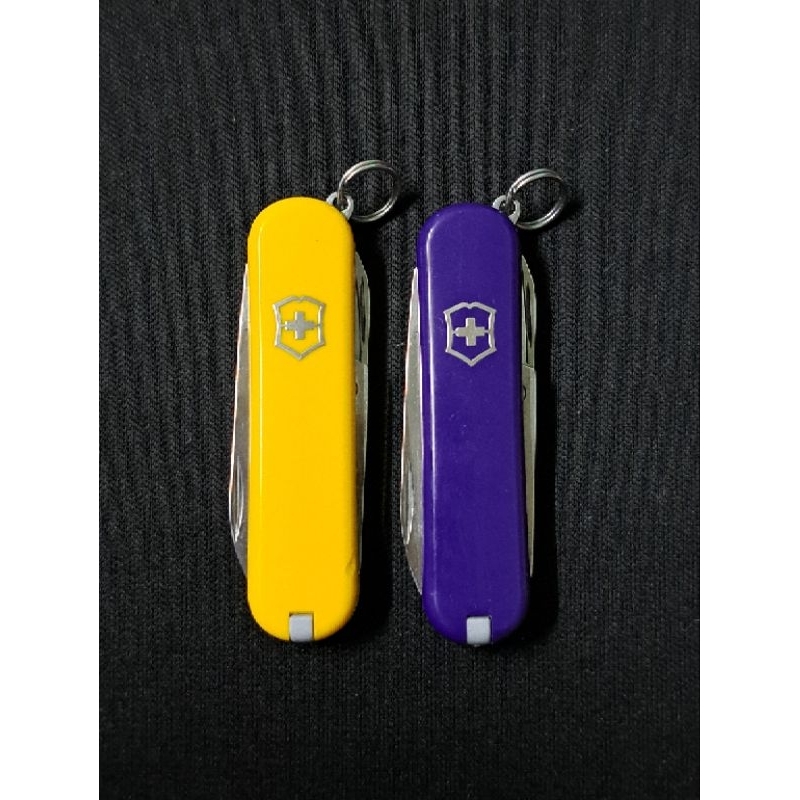 มีดพับ Victorinox Classic SD 58 mm. ของแท้ มือสอง สภาพสวย