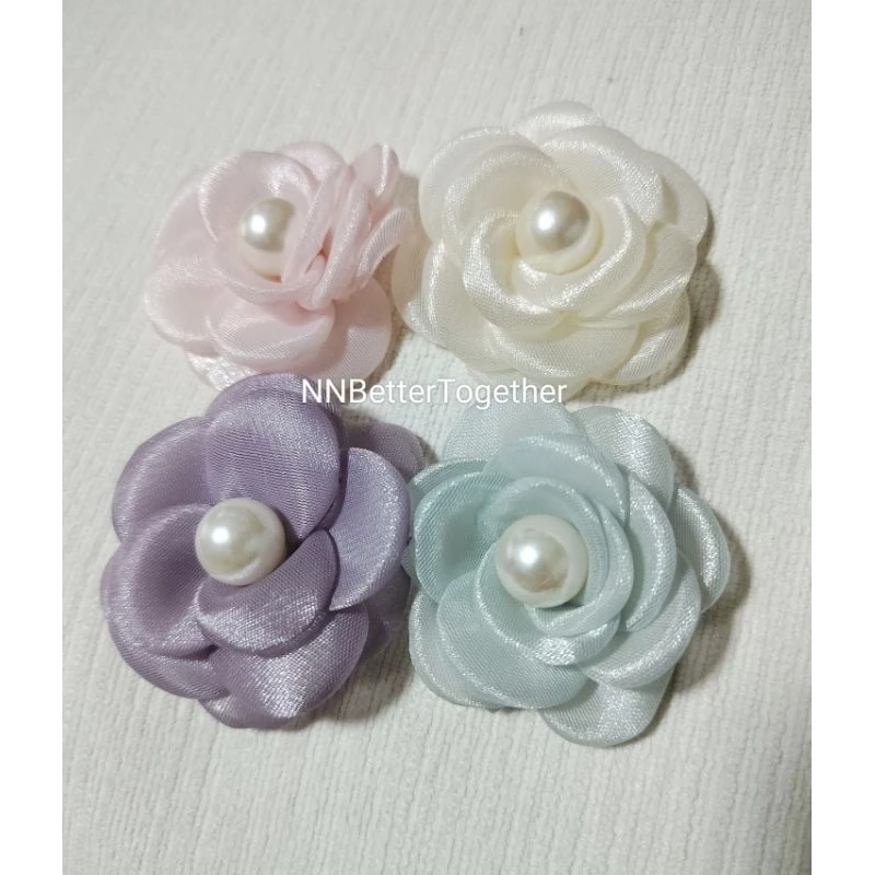 พร้อมส่ง 🇹🇭 เข็มกลัด เข็มกลัดติดเสื้อ เข็มกลัดดอกไม้ งานผ้า