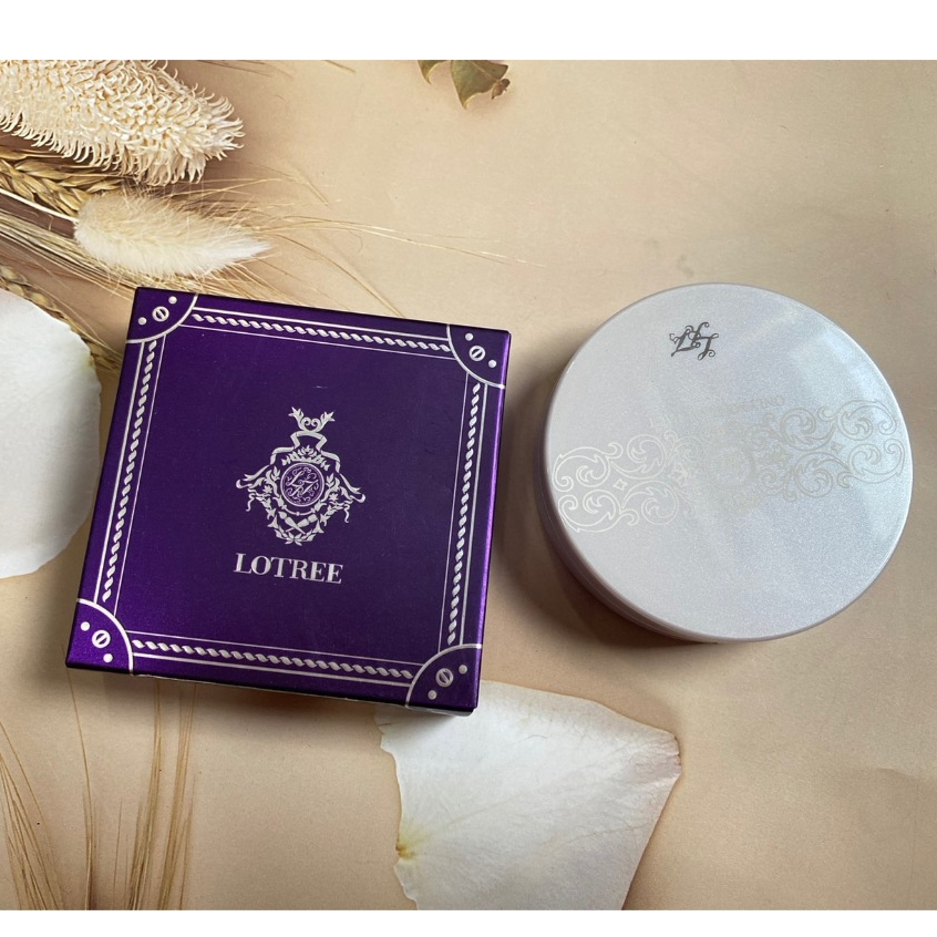 แป้งพัฟ LOTREE เบลอรูขุมขน และริ้วรอย บางเบา เรียบเนียน 10g (1ตลับ) สูตรผิวขาวเหลือง