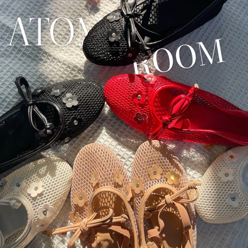 รองเท้าแบรนด์Atomroomทรง Mary Jane ลายตาข่ายสีสันสวยงามใส่สบาย