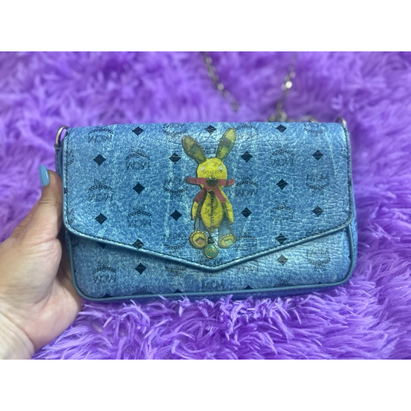 mcm cross rabbit blue color