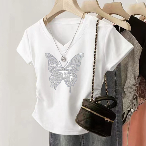 พร้อมส่ง เสื้อยืดสวย ผู้หญิง เสื้อยืด แฟชั่น แขนสั้น คอกลม ทรงสลิมฟิต เสื้อสาวอวบ หลากสี เสื้อยืดรัดรูป หลายรูปแบบ