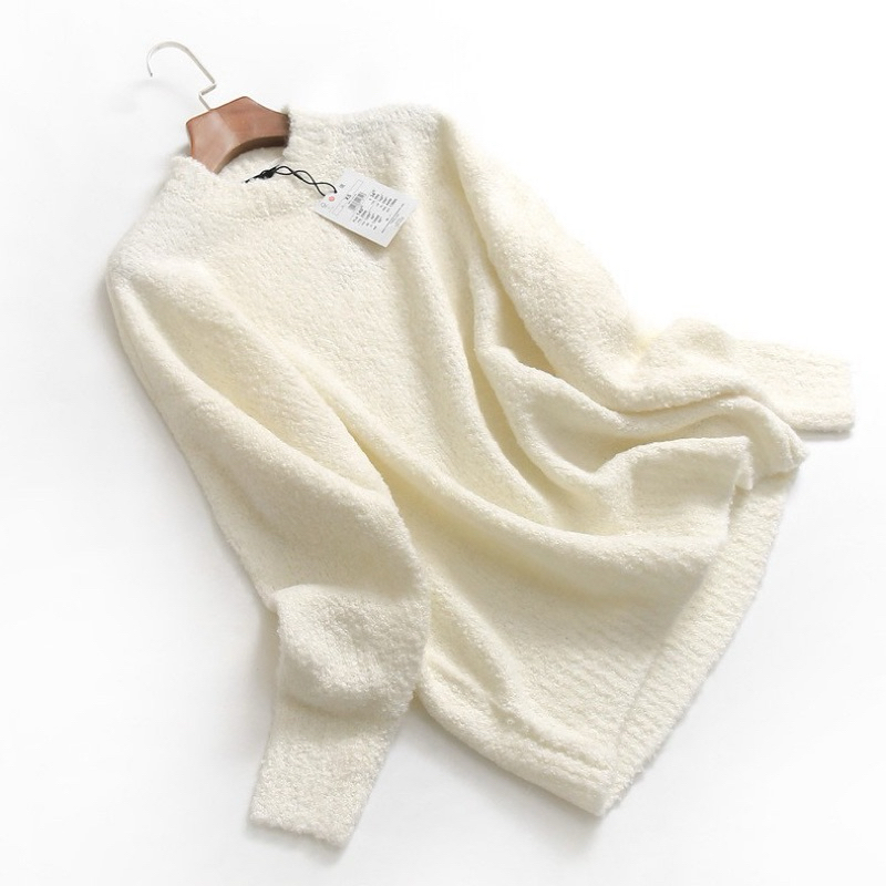 NEW SNOWY CARDIGAN 490฿