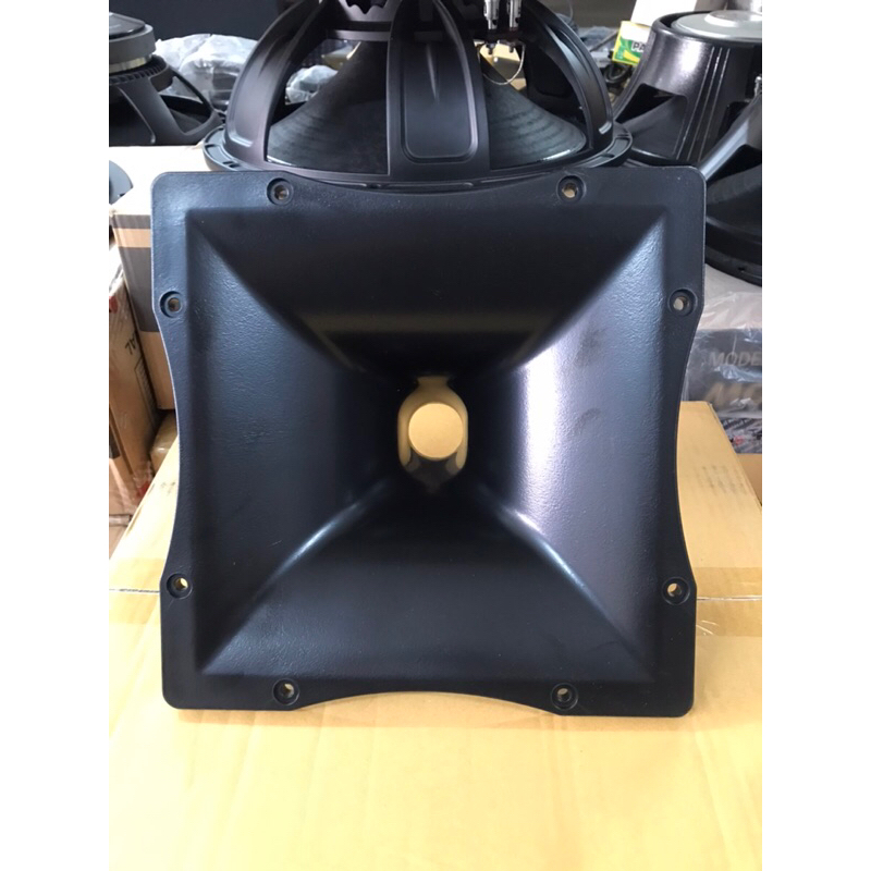 ปากเสียงแหลม10×10นิ้ว RCF เเบบยึดน๊อต คอ1.5นิ้ว ใส่D750ได้