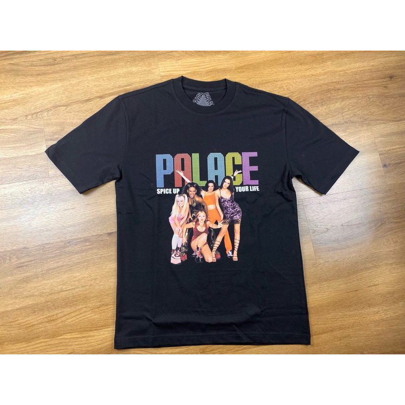 ใหม่พร้อมส่ง ของแท้ เสื้อยืด Palace Spice Girl Black Tee