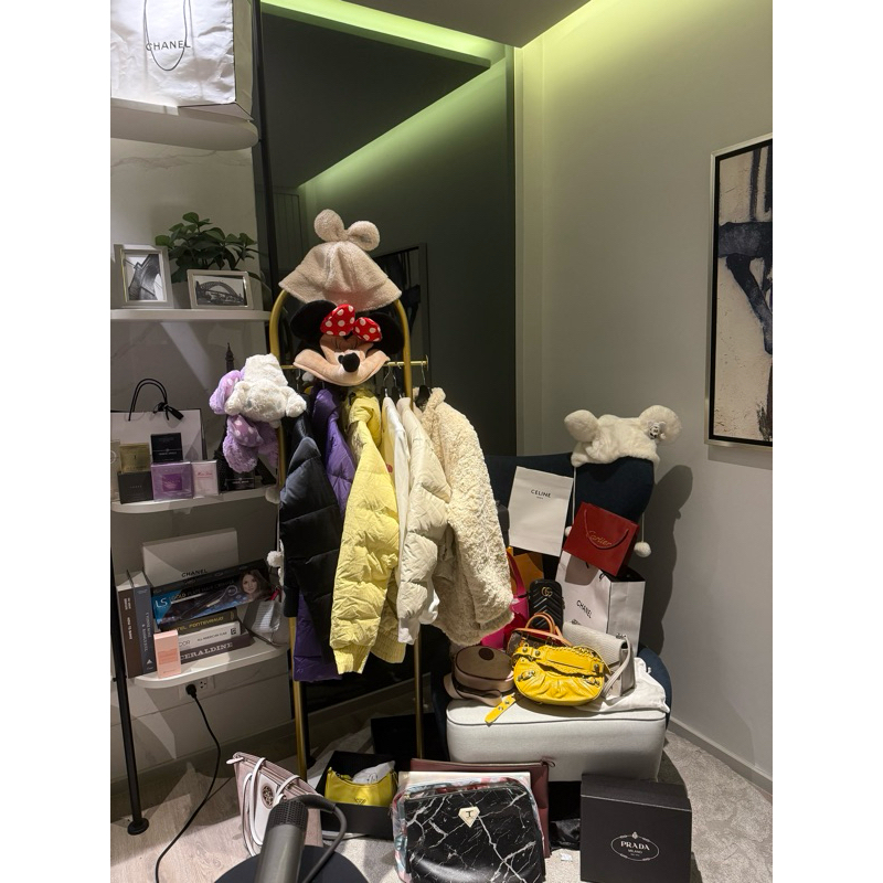 สินค้าในไลฟ์ เสื้อนวมดำ เสื้อนวม oversized ทรงครอป แป้งฝุ่น tree