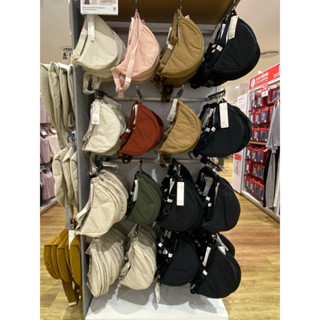 กระเป๋ายูนิโคล่ ของแท้จากช้อป