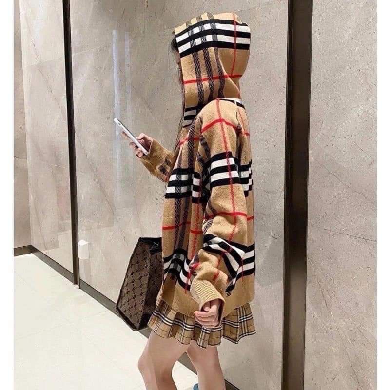พร้อมส่ง เสื้อไหมพรมแขนยาวมีฮู้ดซิปหน้าสวยมากทอลายทั้งตัวสุดหรูสวมใส่สบายนุ่มละมุนสุดๆ