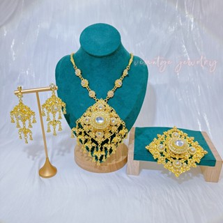 ชุดสร้อยคอโบราณ เครื่องประดับไทยสีทอง เหาะสำหรับเทศกาล ลอยกร…