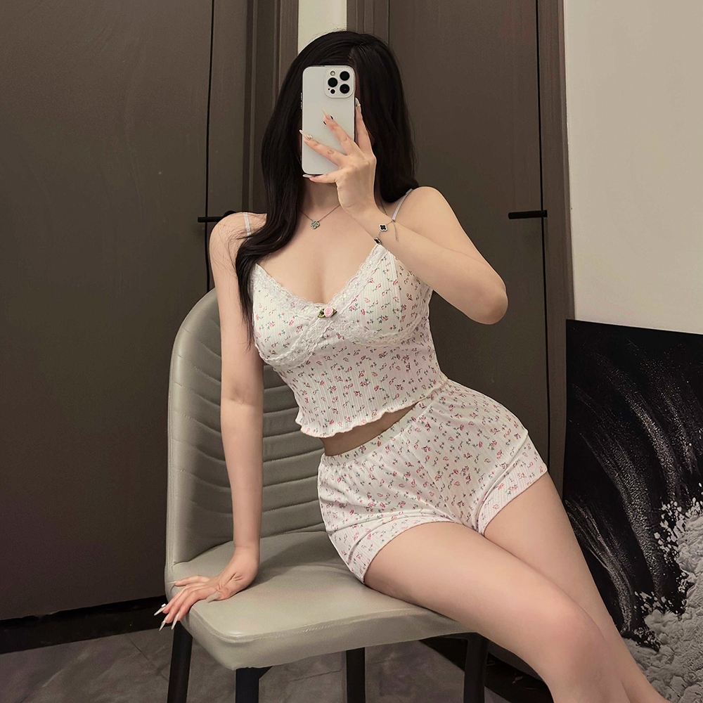 ชุดเซ็ต2ชิ้น เสื้อสายเดี่ยว ชุดนอนน่ารัก  ไซต์ใหญ่ นน 40-60kg. อกแต่งลูกไม้น่ารัก