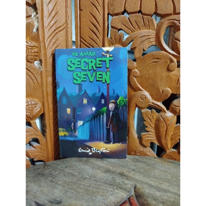 หนังสือ Go Ahead , Secret Seven by Enid Blyton