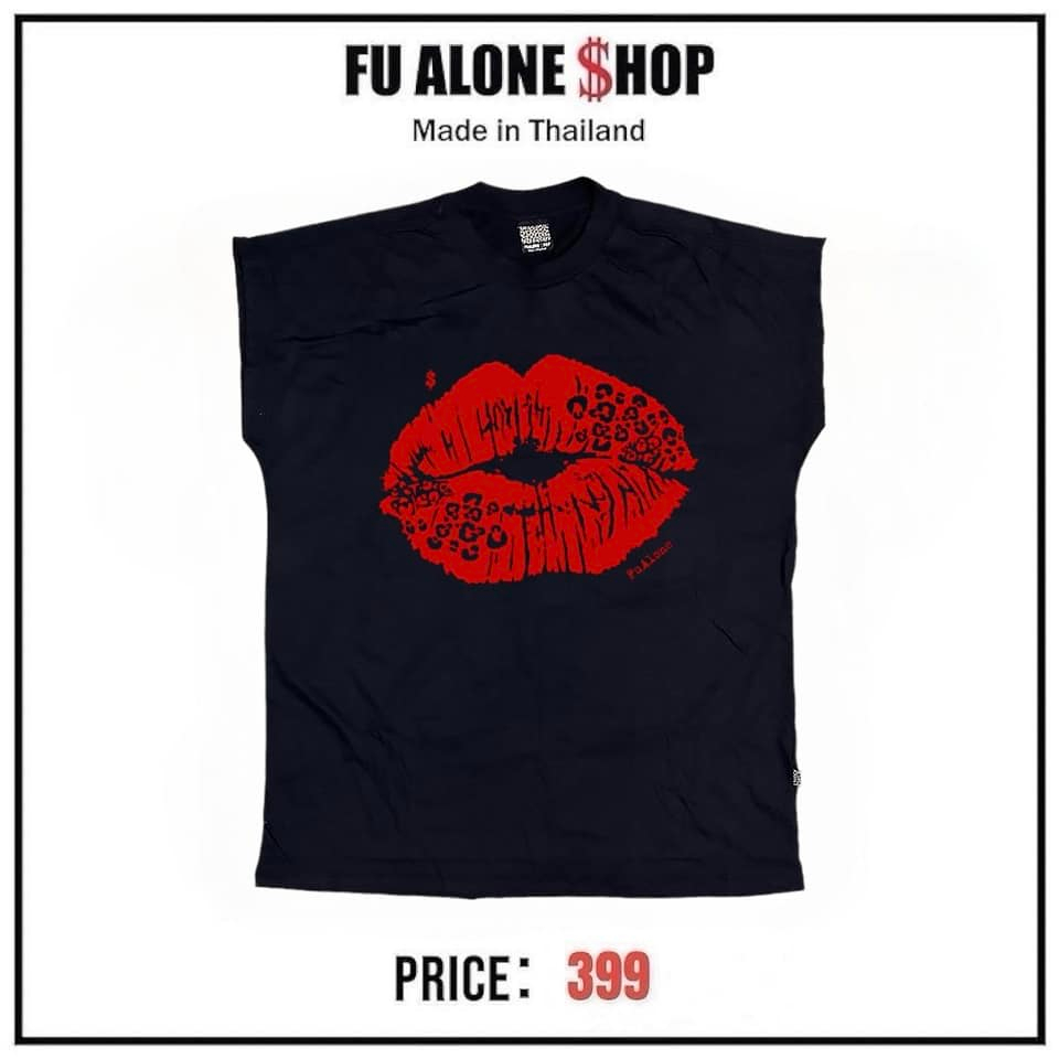 Kiss me คอลเล็คชั่นล่าสุด เสื้อยืดแขนกุด สกรีนรูปปาก ทรงเสื้อยอดฮิตของทางร้าน