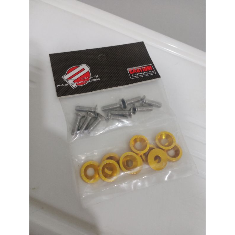 โล๊ะสต็อก !!! น็อตแต่งรถซิ่ง Password JDM สีทอง 1 ชุด มี 10 ตัว