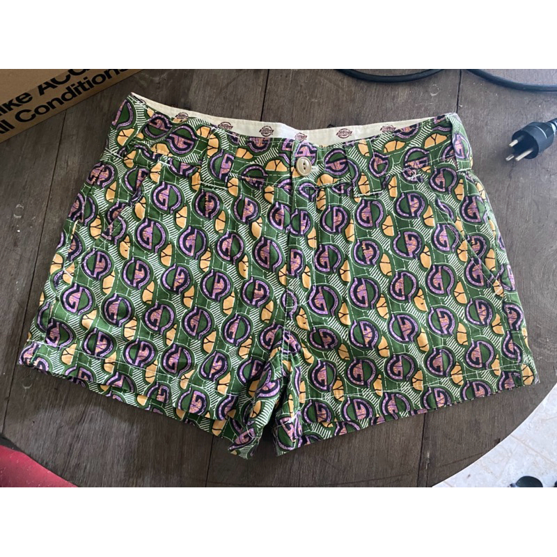 กางเกงขาสั้น dickies ผู้หญิง เอว 28“