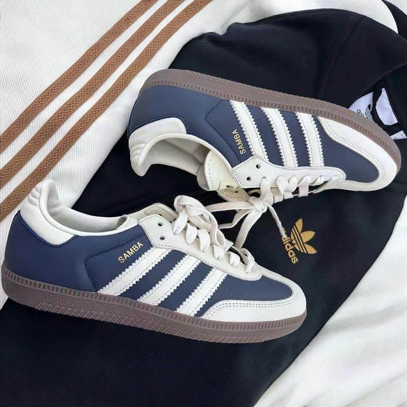(พร้อมส่ง) Adidas Samba OG "Night Indigo Crew White" (W) (แท้100%)