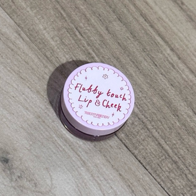 TWENTY WENDY Fluffy Touch Lip & Cheek สี Bubbly
