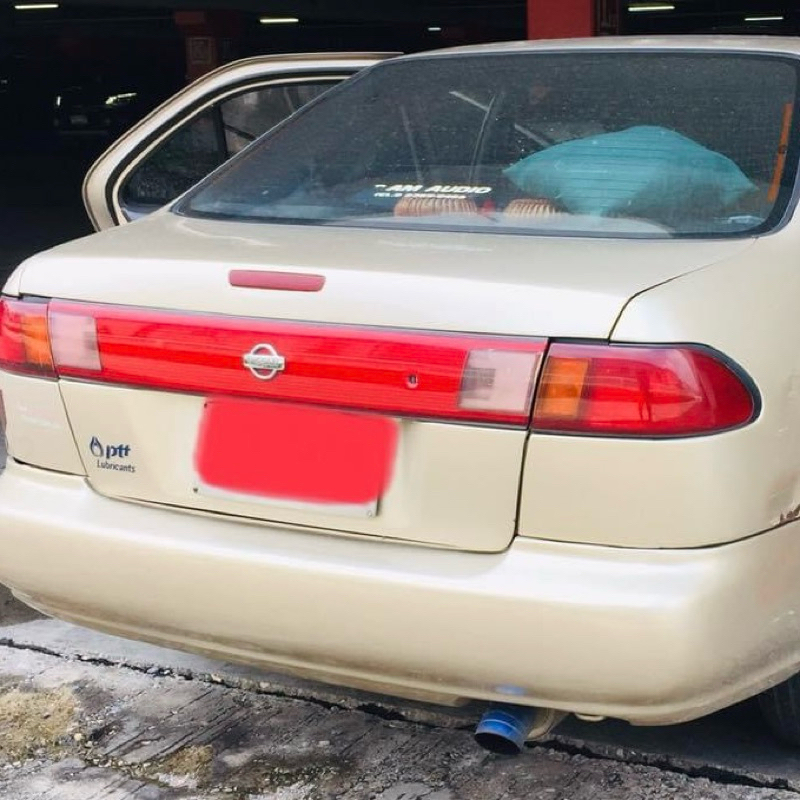 ยางฝาท้าย ยางฝากระโปรงท้าย Nissan sunny B14