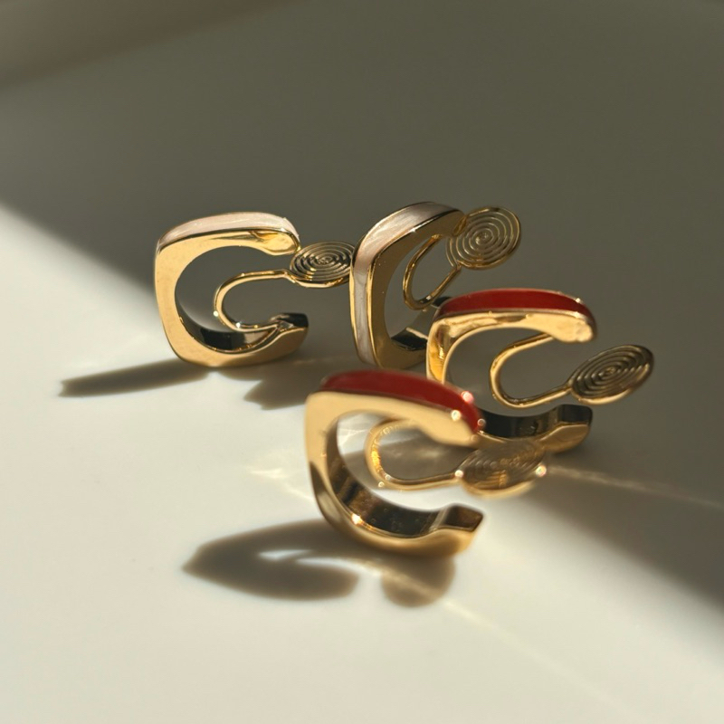 Irene Clip On Hoop Earrings [ต่างหูหนีบ]