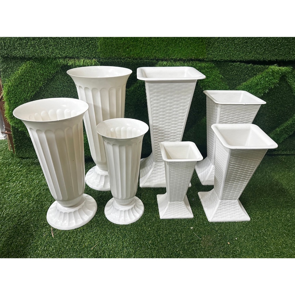 แจกันพลาสติกสูงทรงกรวย และทรงสี่เหลี่ยมลายสาน จัดดอกไม้ปลอมถอดประกอบ2ส่วน ใช้จัดได้ทั้งดอกไม้จริงและดอกไม้ปลอม