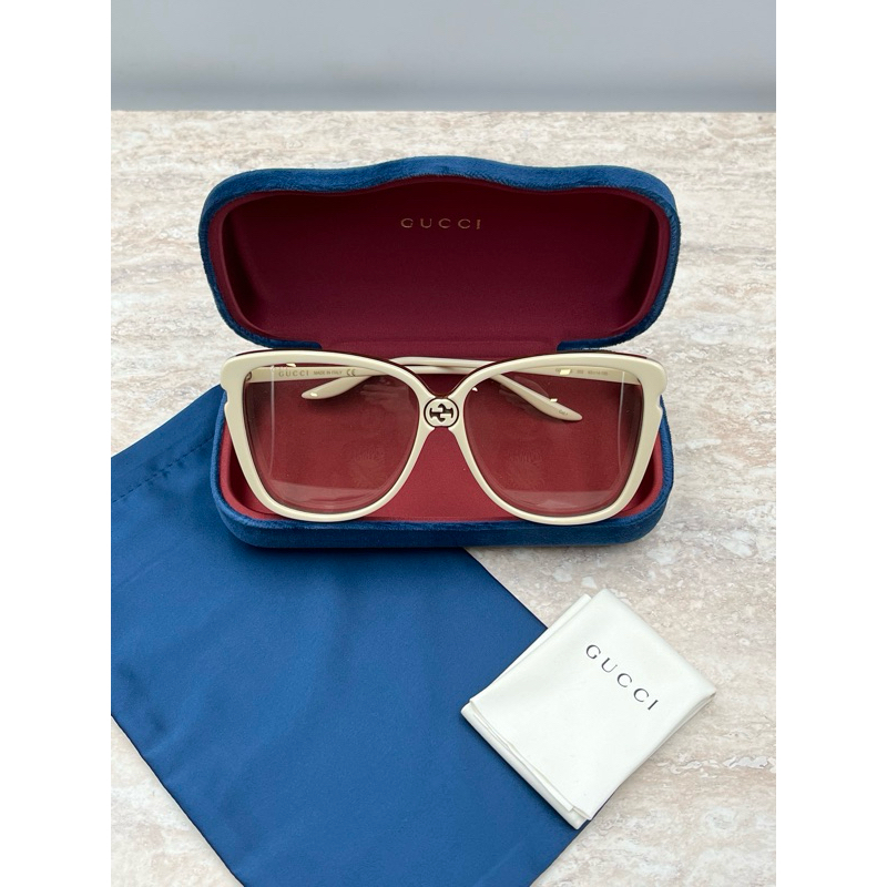 GUCCI tinted-glasses 💯% Authentic แว่นกันแดดรุ่น GG0709S สี 003 IVORY BROWN WOOD CRYSTAL