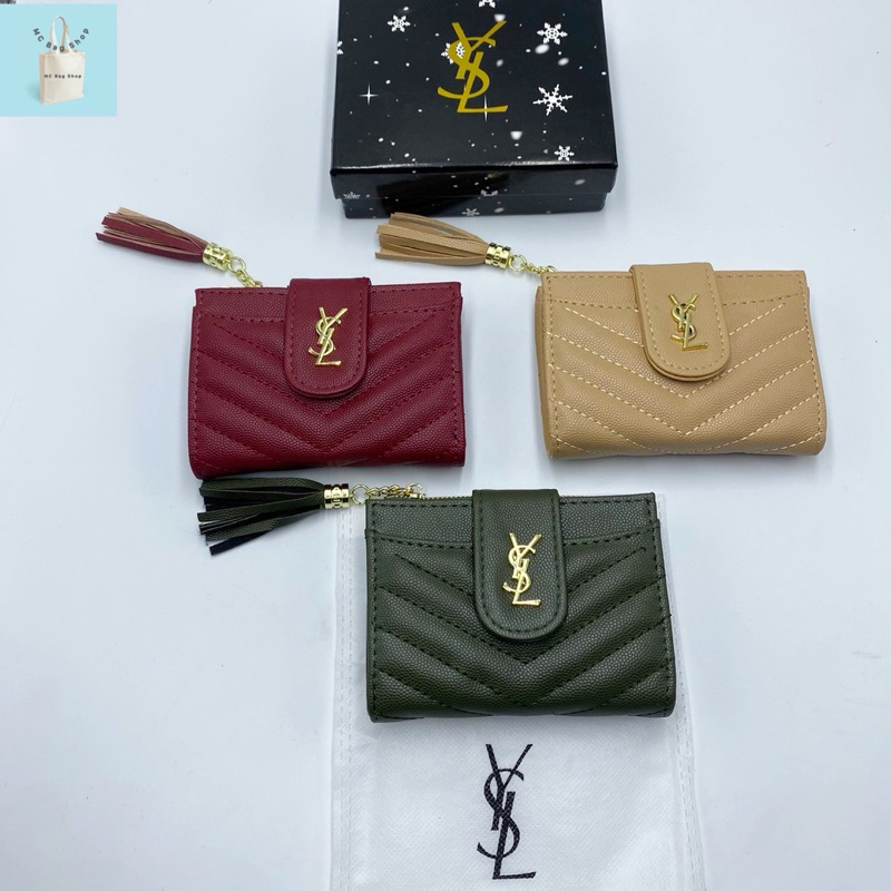 กระเป๋าสตางค์ มีช่องเหรียญช่องใส่บัตรช่องใส่แบงค์ได้ไม่ต้องพับใบสั้นขนาด 5 นิ้วราคาโปรรุ่นสุดฮิตใส่ได้ครบในใบเดียว