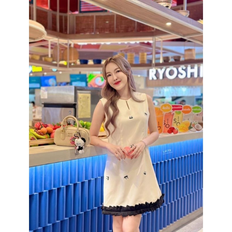 #พร้อมส่ง​ 〰️ คารามี่เดรส (D17)​