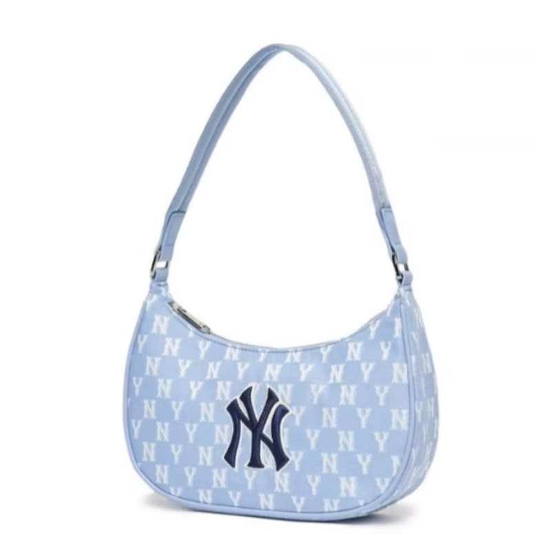 E04พร้อมจัดส่ง🚚 กระเป๋า MLB /กระเป๋าสะพายข้าง/กระเป๋าถือ/สำหรับผู้หญิง
