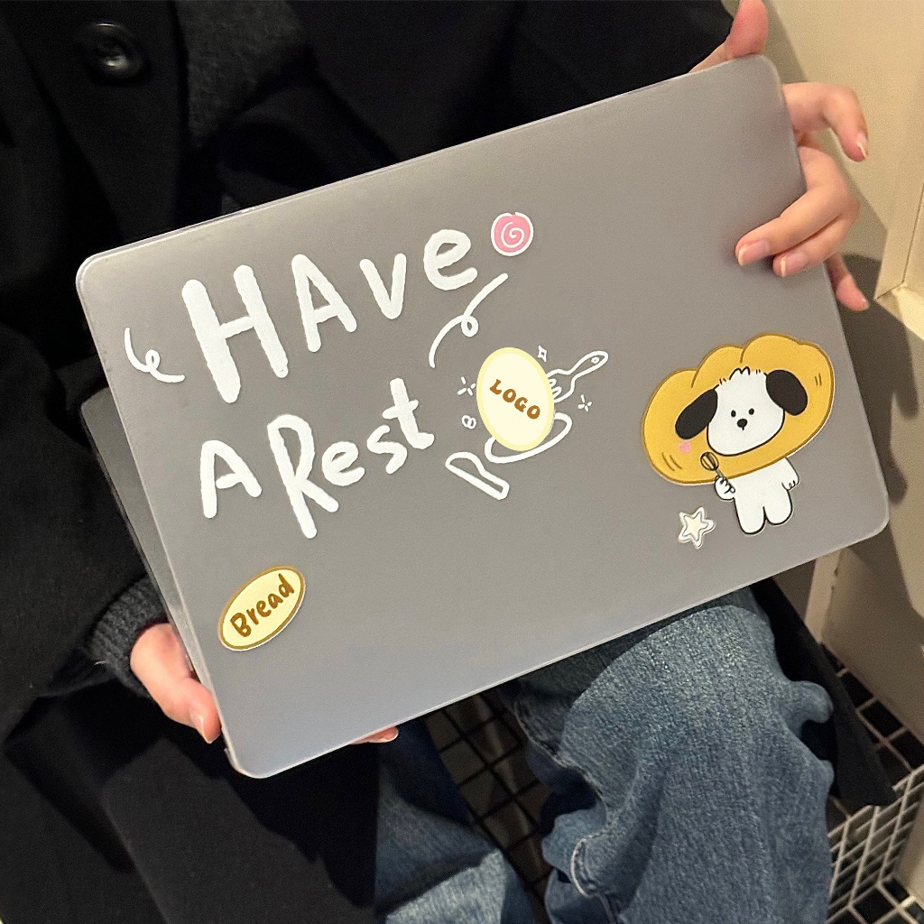 Shesell พร้อมส่ง เคส macbook(ผิวด้าน)2024 M3/M2/M1 bread puppy เคสสำหรับแมคบุ๊คใส Air13/Air15/Pro13/16นิ้ว
