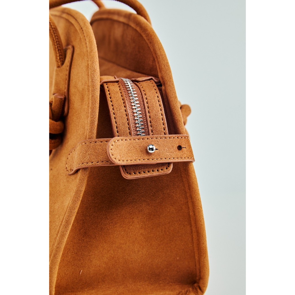 POLARBOLL - LA ROCHE SUEDE กระเป๋าสะพายใบใหญ่หนังกลับ PU Premium