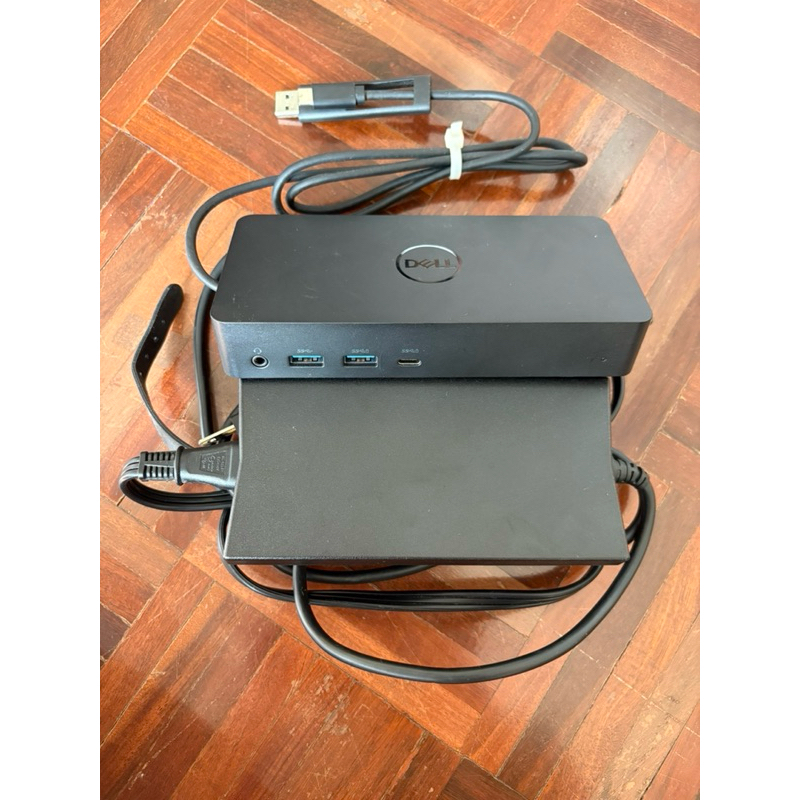 Dell D6000 Docking Station  + set Dell Power Adepter 130w มาพร้อม USED มือสองสภาพดี พร้อม(OK ,Window