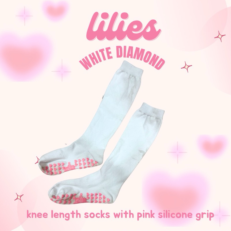 lilies pilates socks ถุงเท้าพิลาทิสแบบยาว